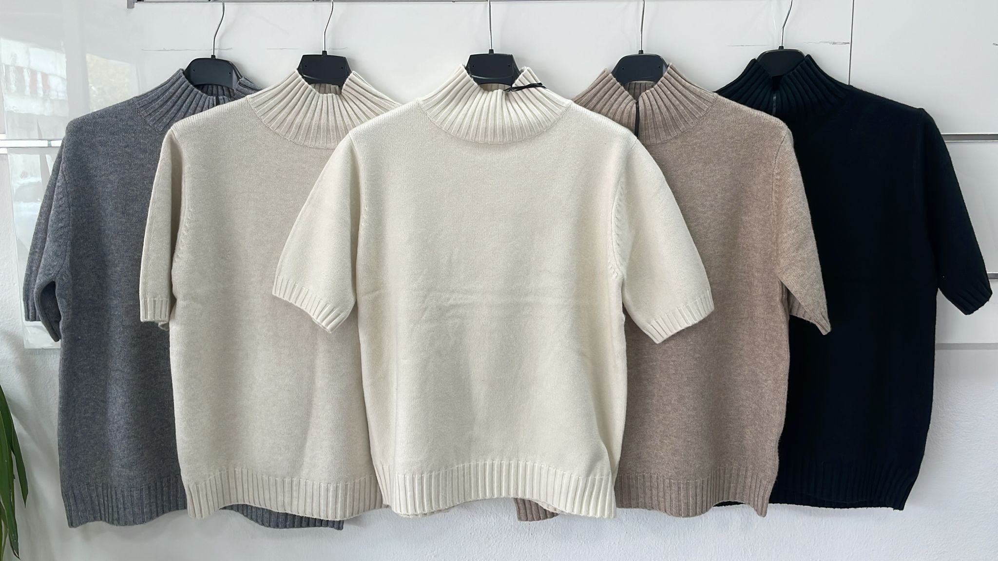 Joie Clair (J-Clair)