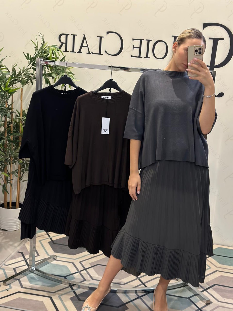 Фото Joie Clair (J-Clair)