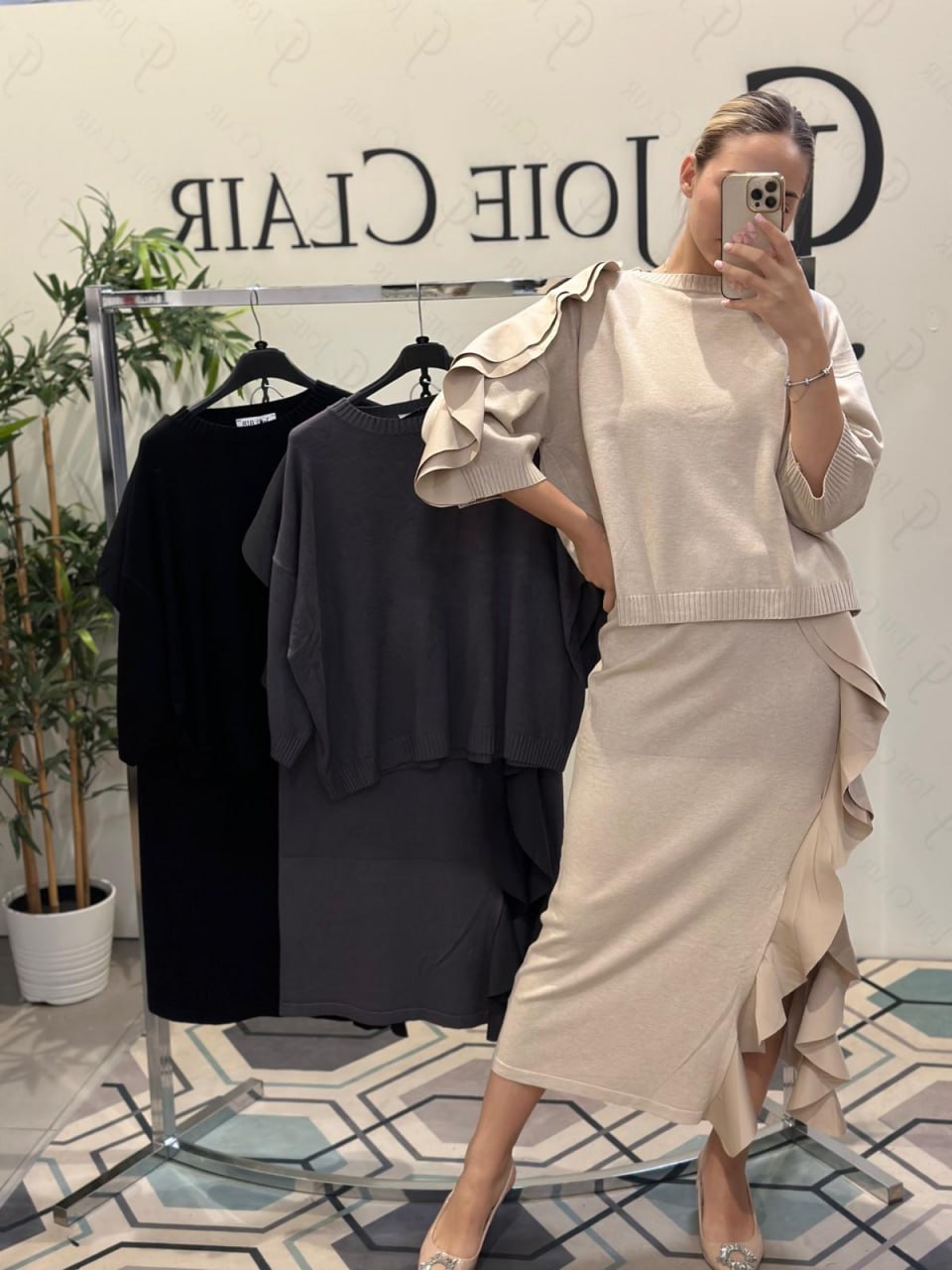 Фото Joie Clair (J-Clair)