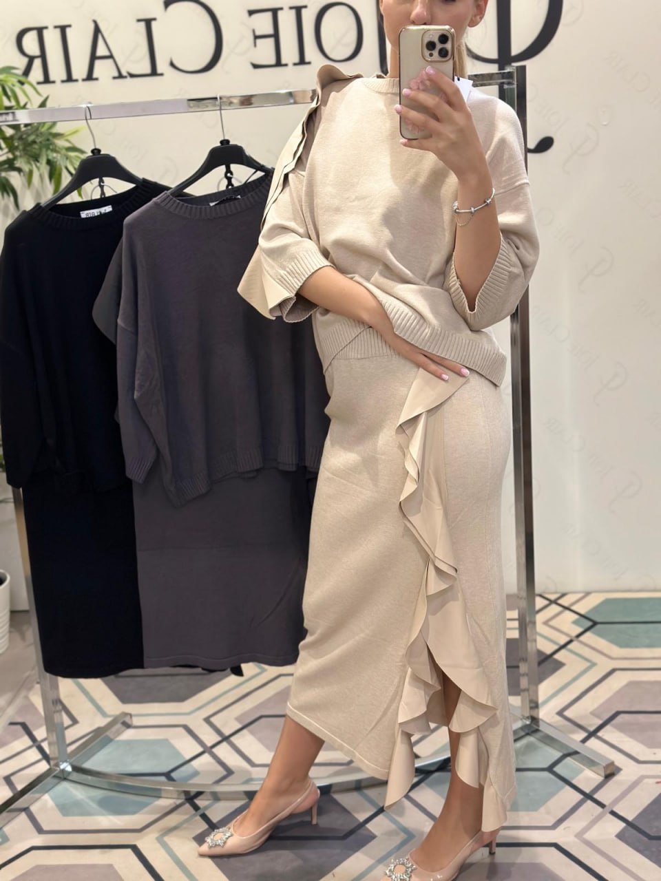 Фото Joie Clair (J-Clair)