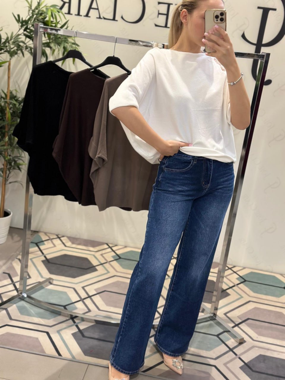 Joie Clair (J-Clair)