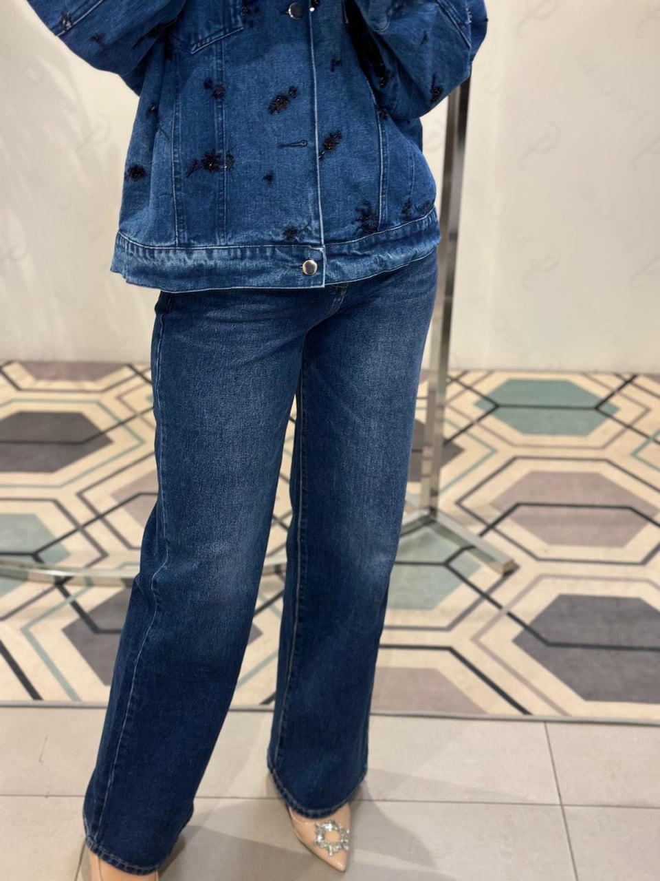 Фото Joie Clair (J-Clair)