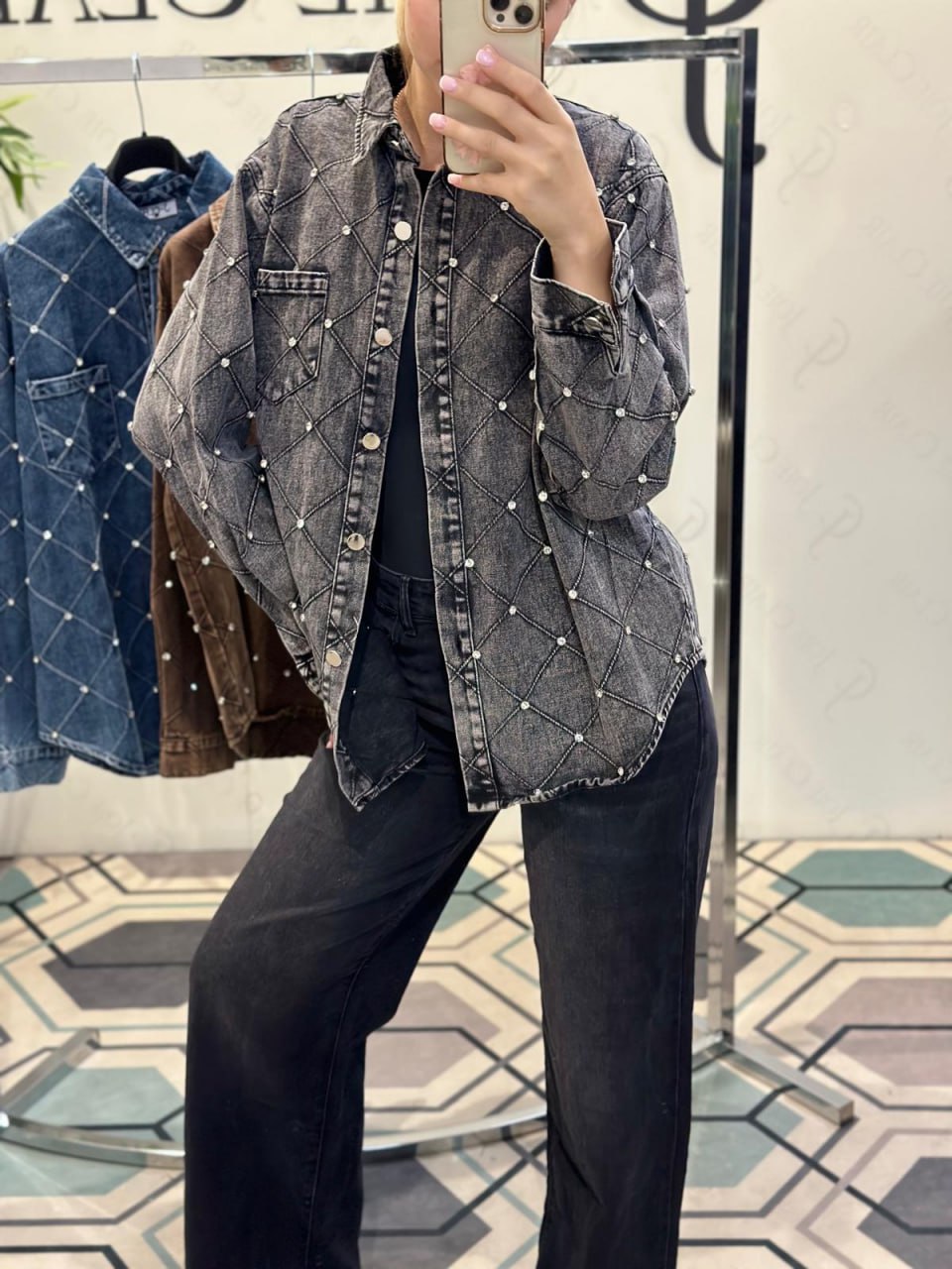 Фото Joie Clair (J-Clair)