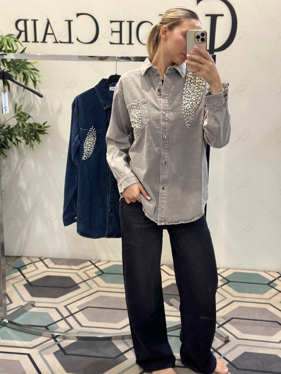 Фото Joie Clair (J-Clair)