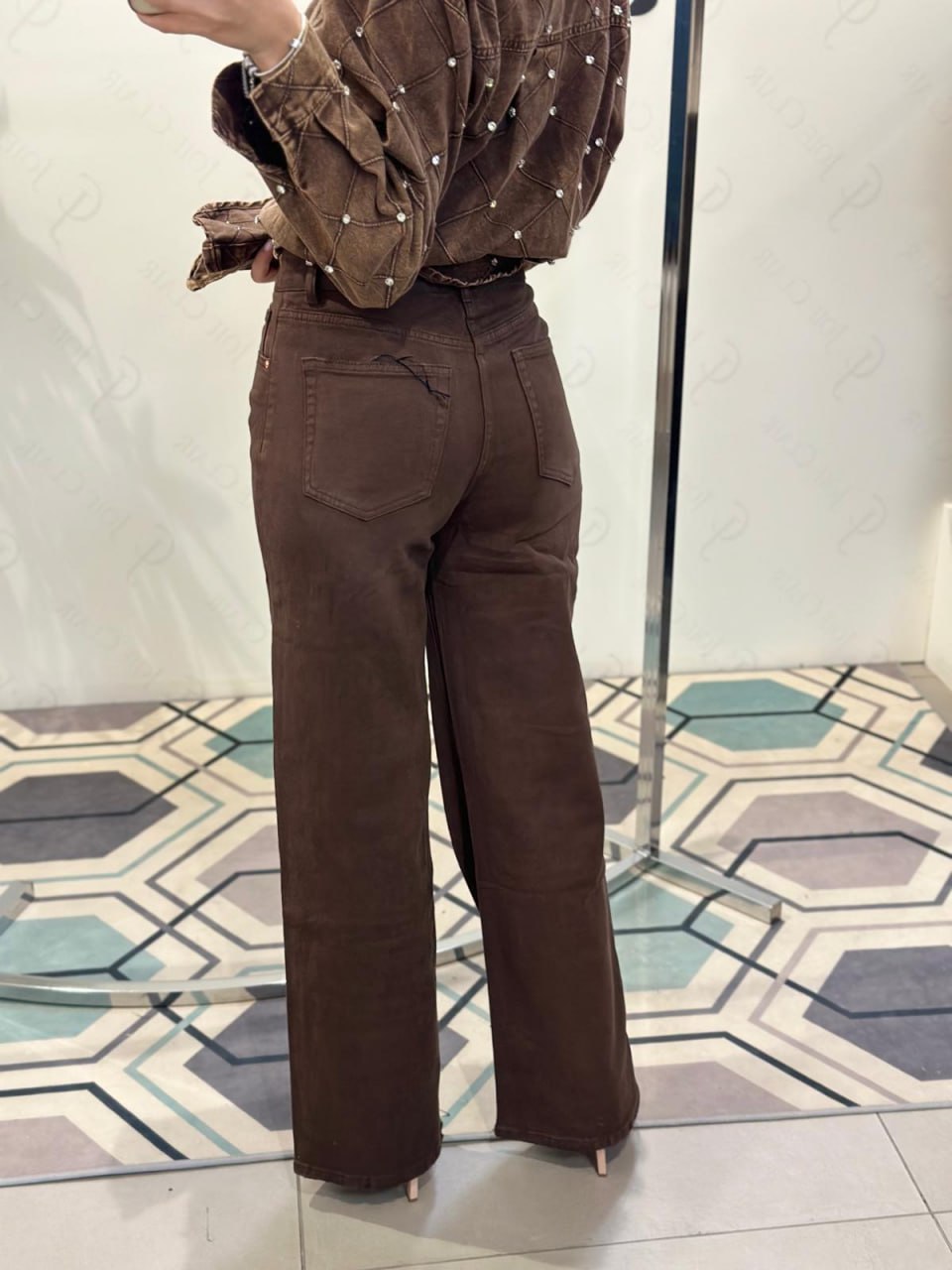 Joie Clair (J-Clair)