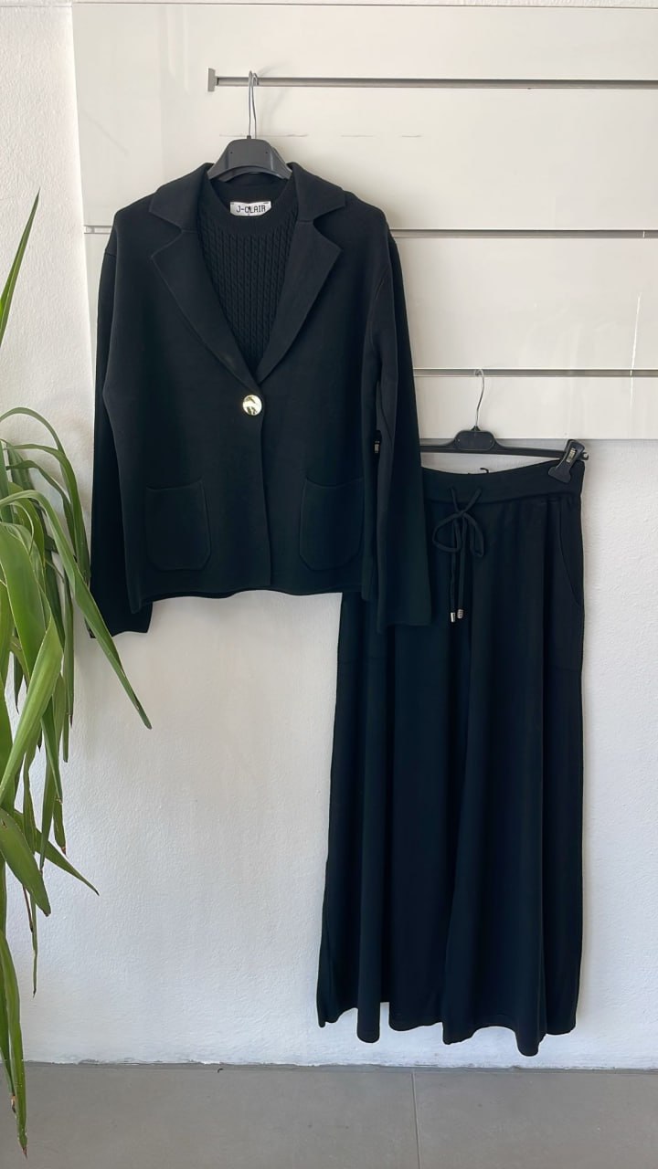 Joie Clair (J-Clair)