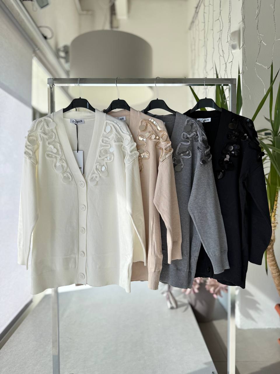 Фото Joie Clair (J-Clair)