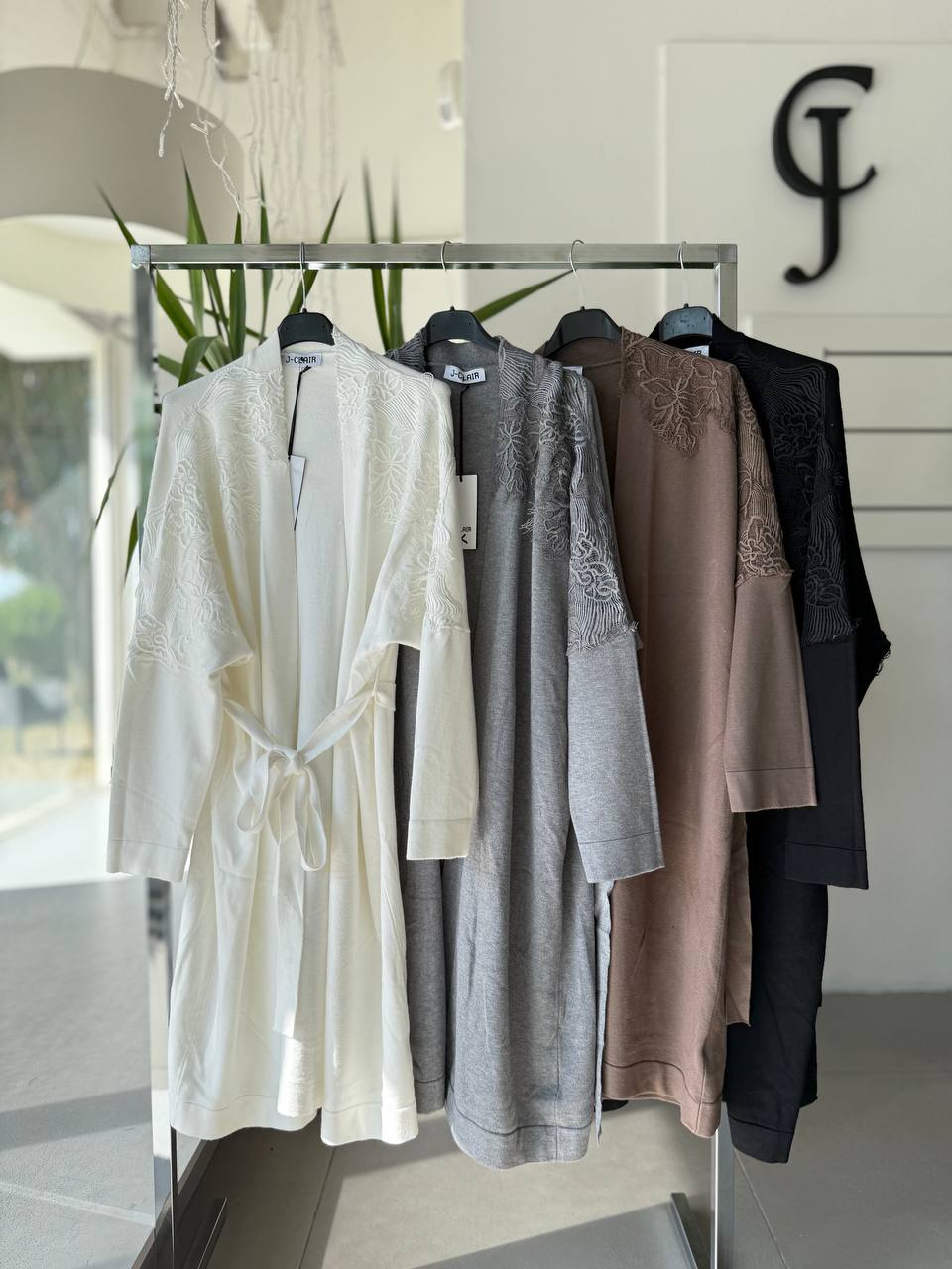 Фото Joie Clair (J-Clair)