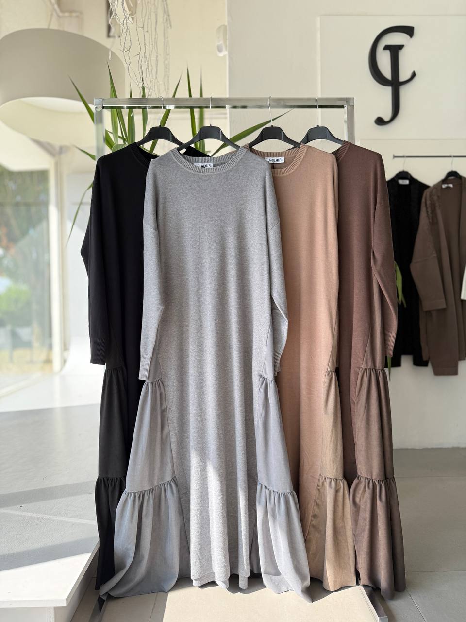 Фото Joie Clair (J-Clair)