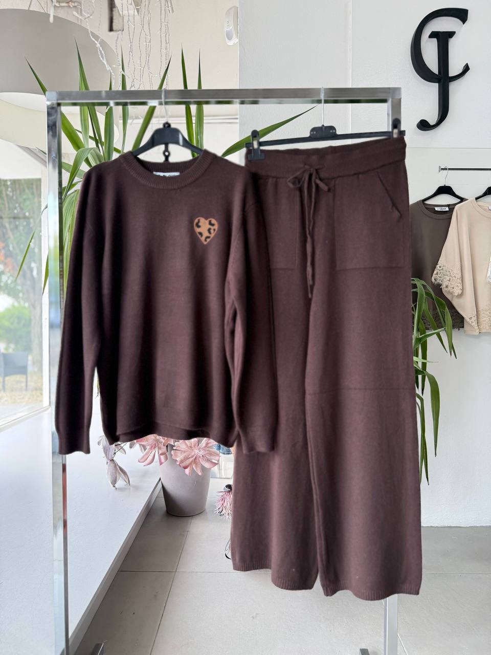 Фото Joie Clair (J-Clair)