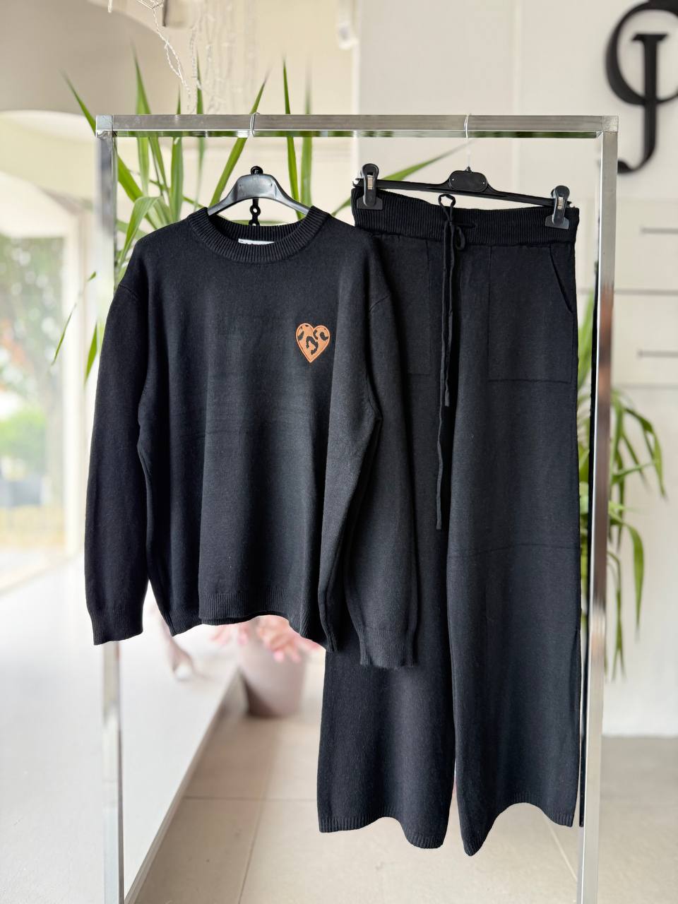 Фото Joie Clair (J-Clair)