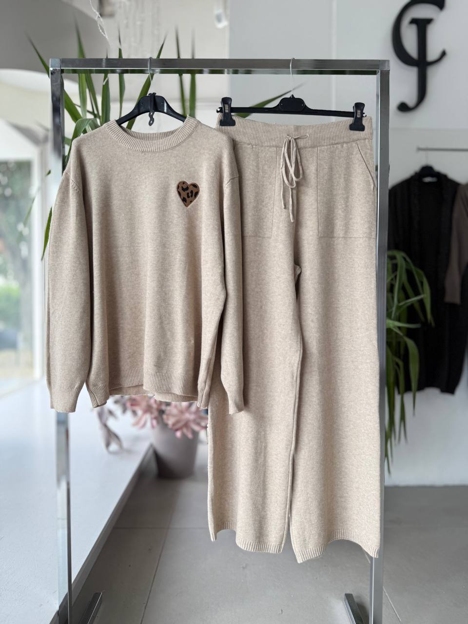 Фото Joie Clair (J-Clair)