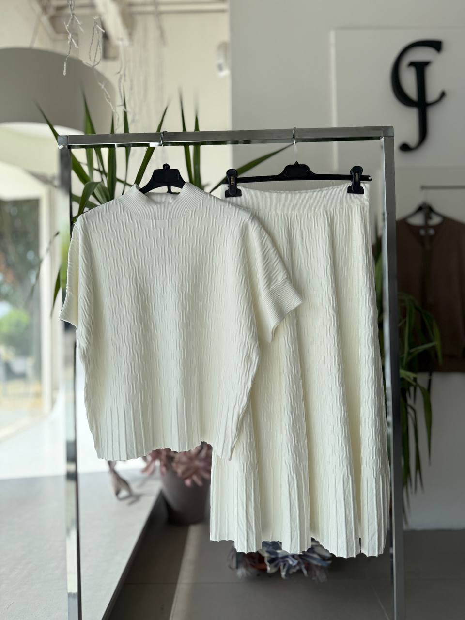 Фото Joie Clair (J-Clair)