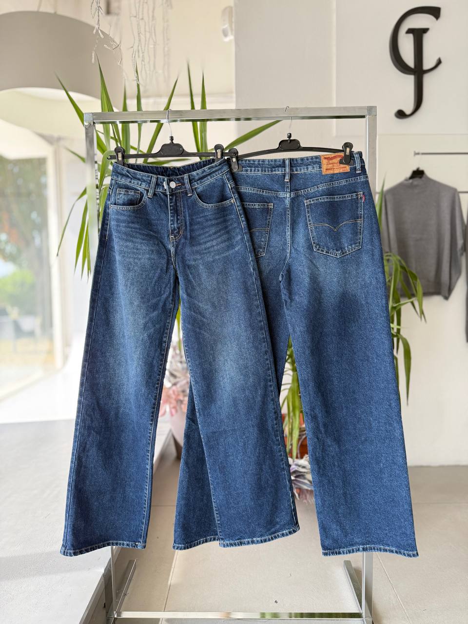 Фото Joie Clair (J-Clair)