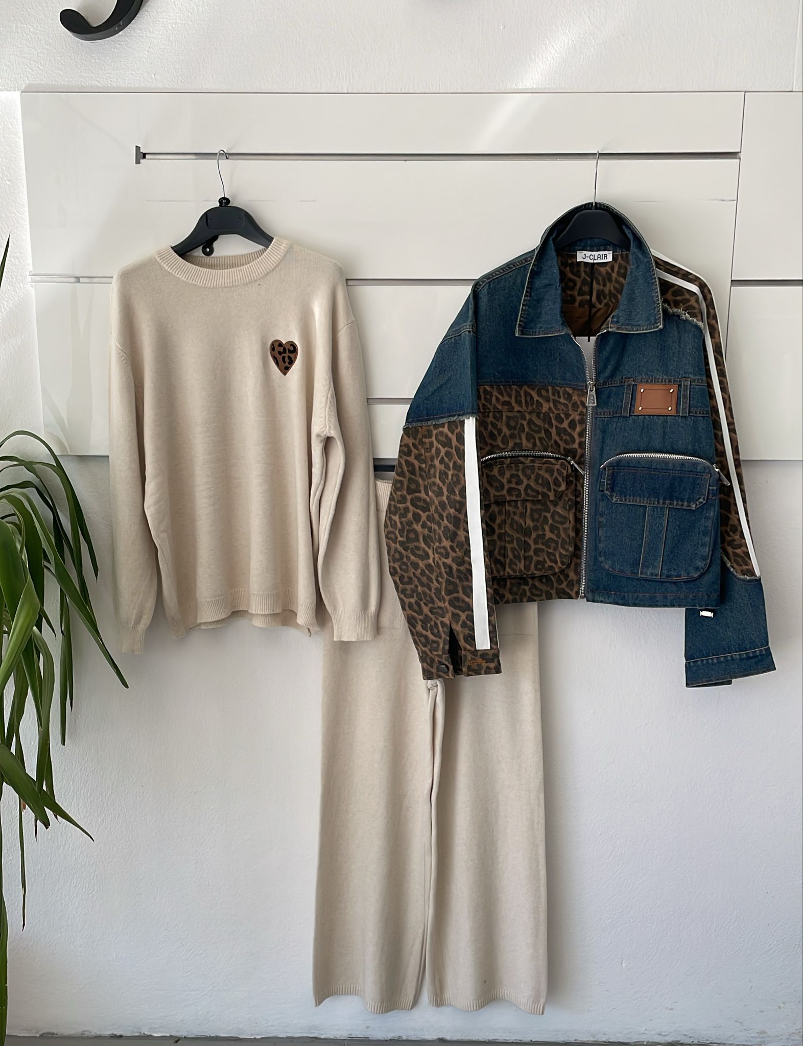 Фото Joie Clair (J-Clair)