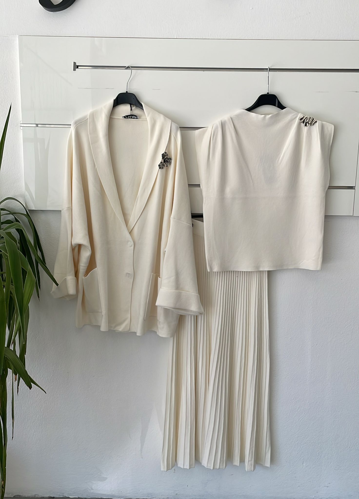 Фото Joie Clair (J-Clair)