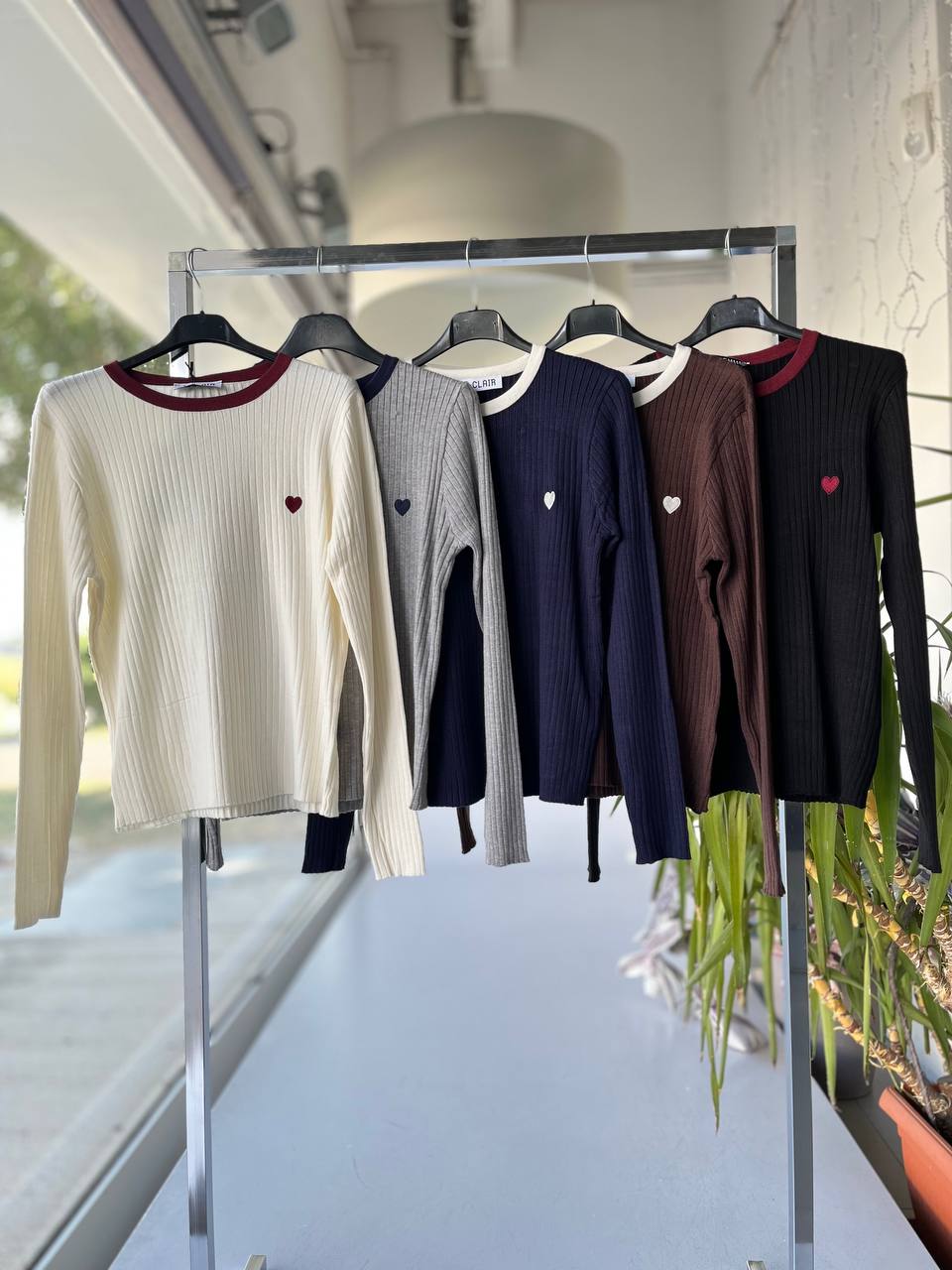 Фото Joie Clair (J-Clair)