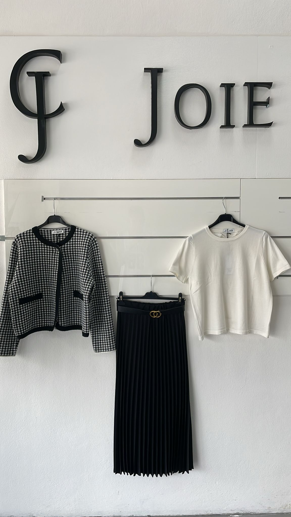 Фото Joie Clair (J-Clair)