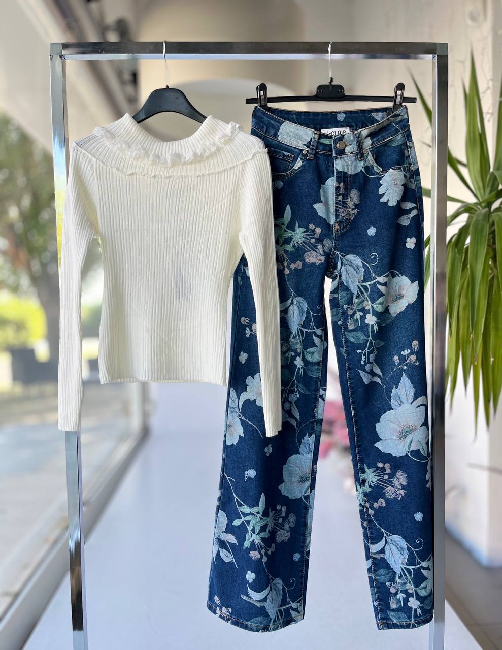 Фото Joie Clair (J-Clair)