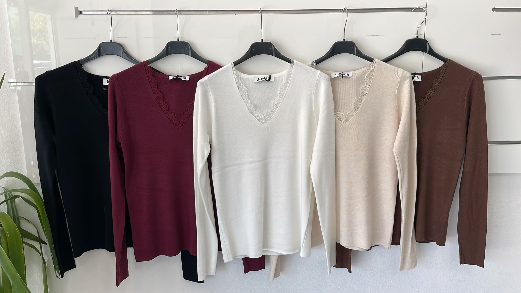 Фото Joie Clair (J-Clair)