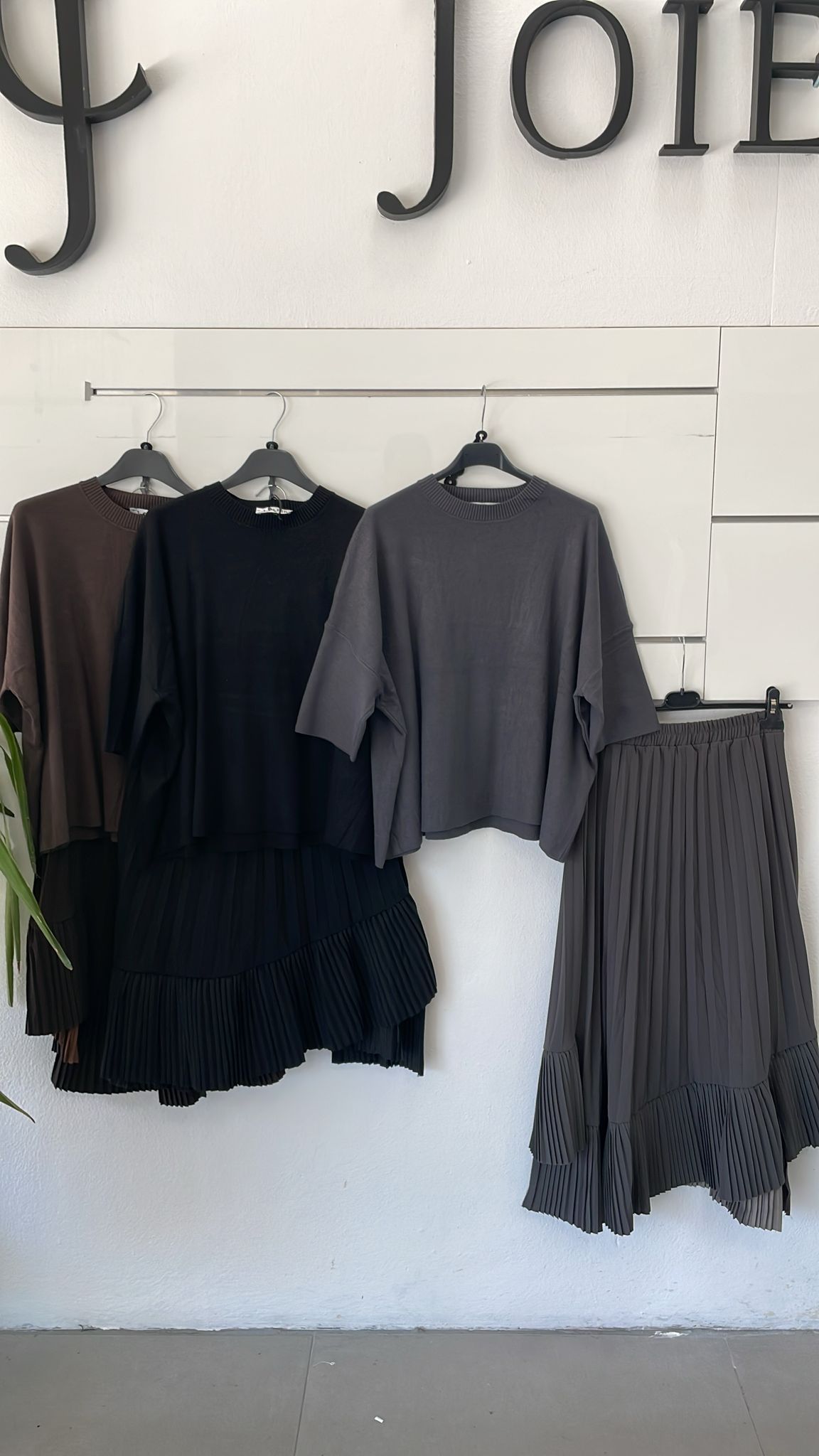 Фото Joie Clair (J-Clair)