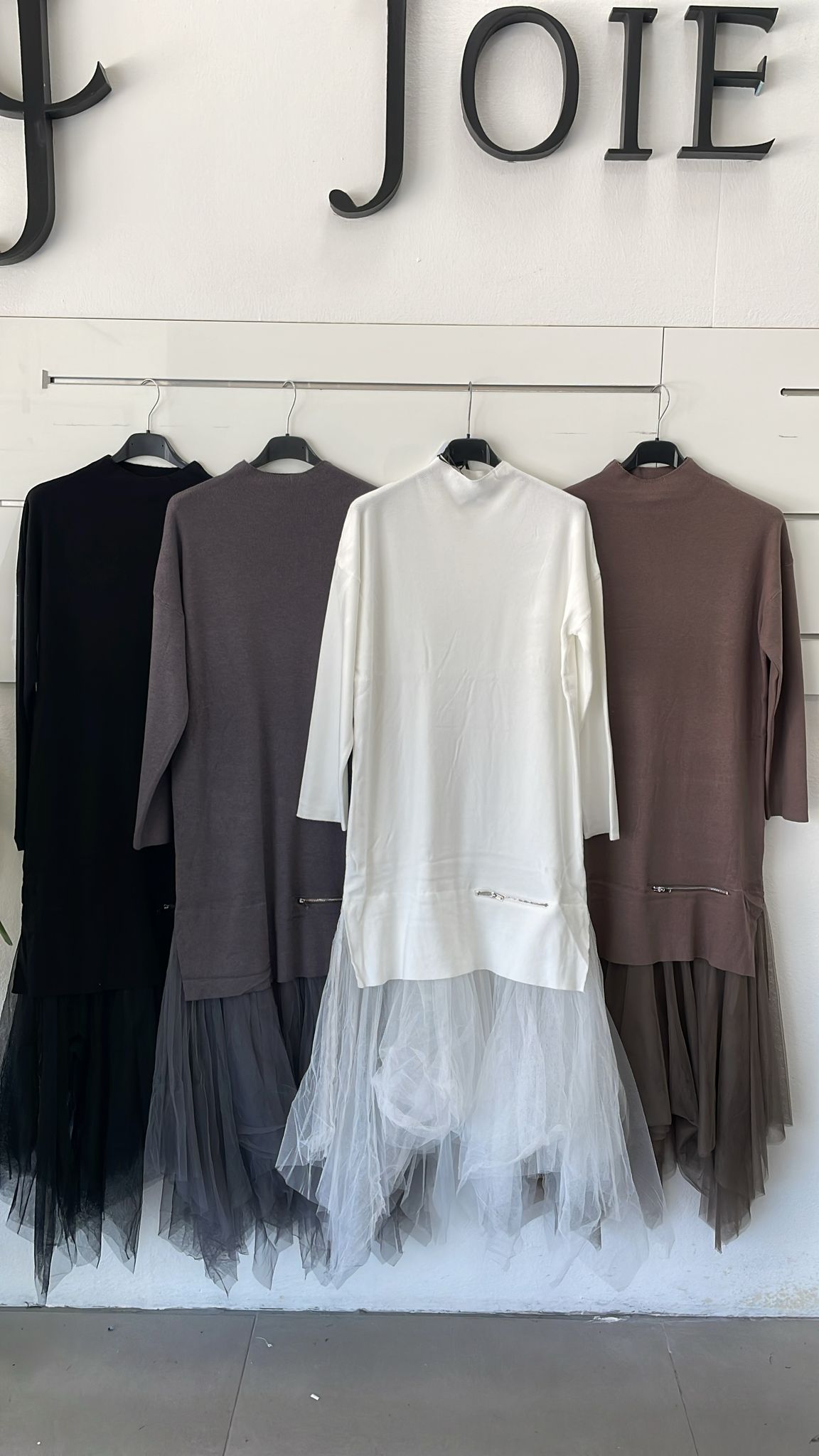 Фото Joie Clair (J-Clair)