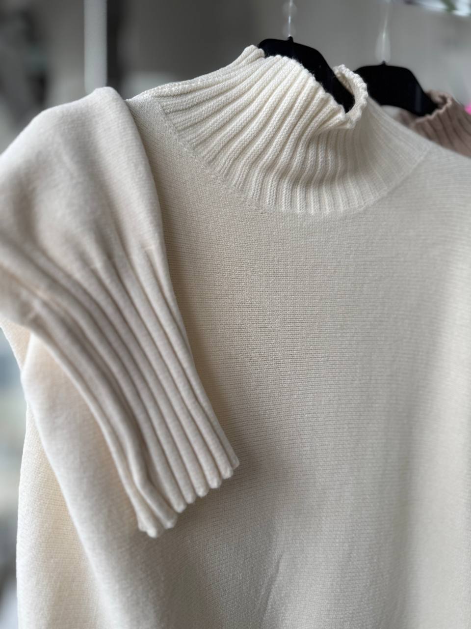 Joie Clair (J-Clair)