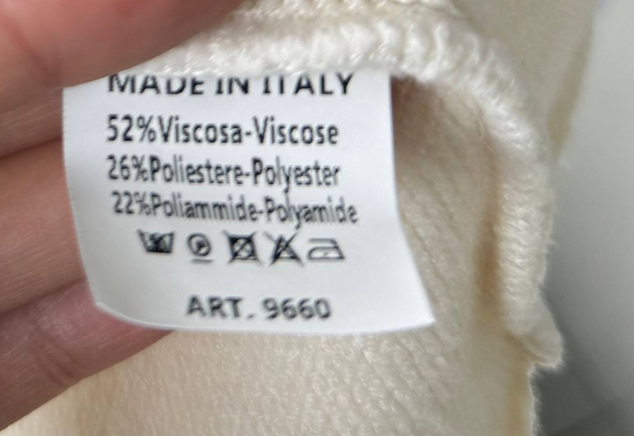 Joie Clair (J-Clair)