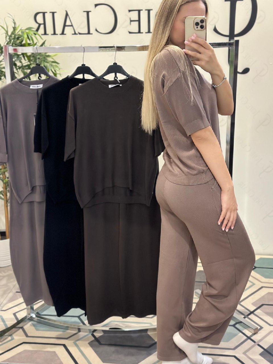 Фото Joie Clair (J-Clair)