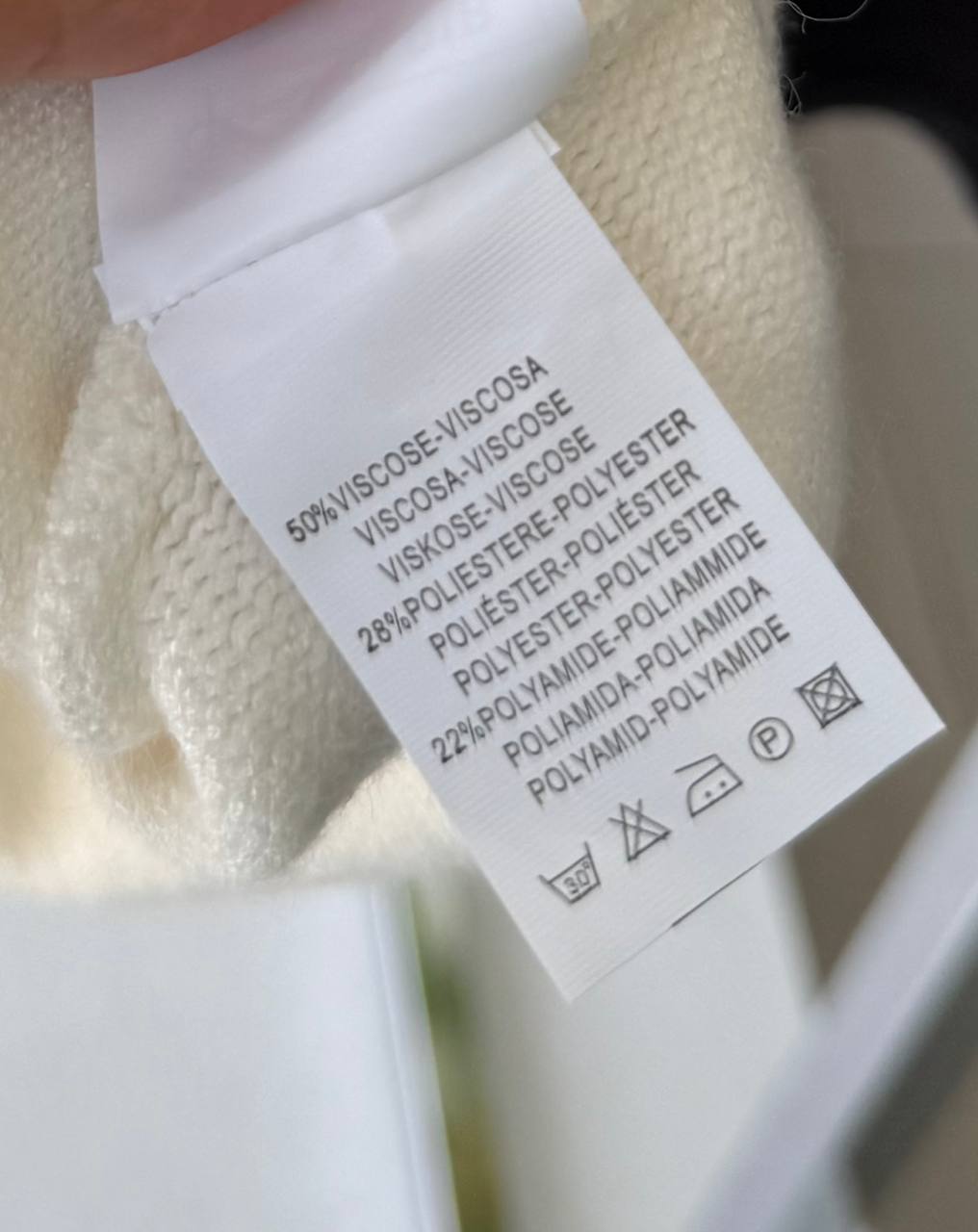 Joie Clair (J-Clair)