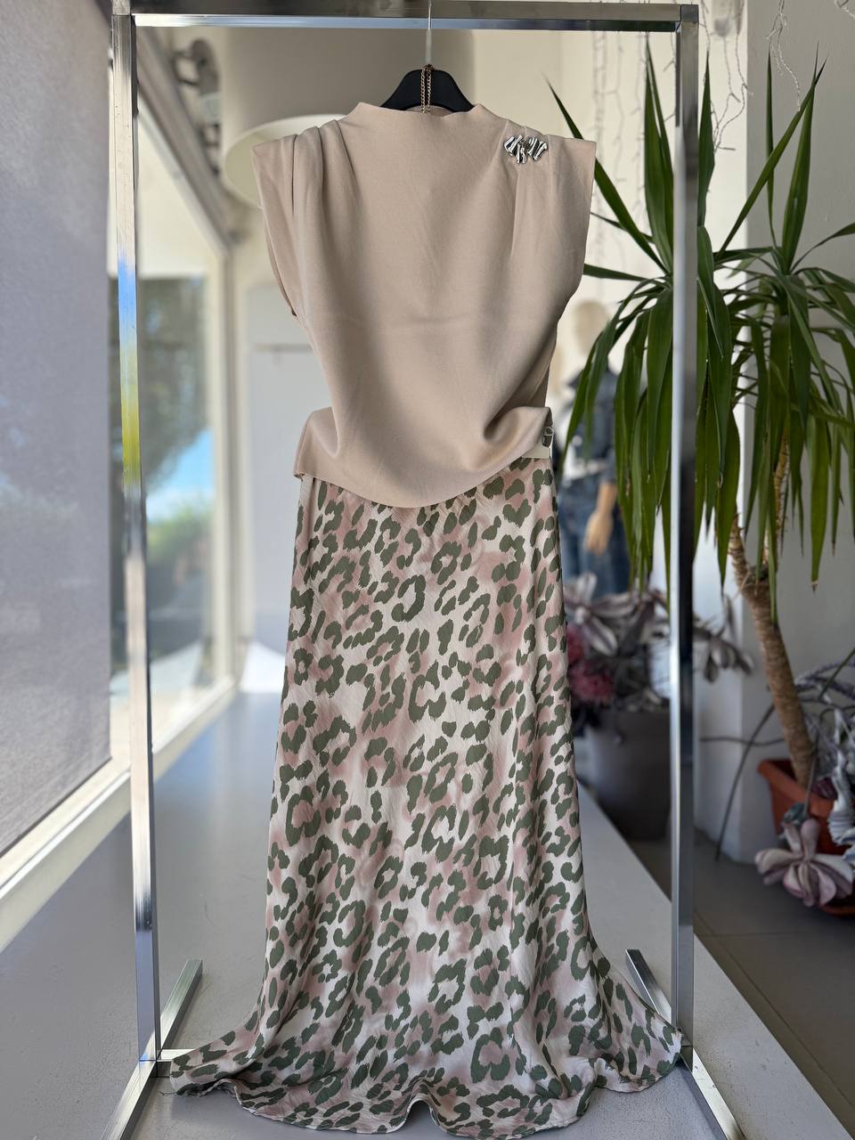 Joie Clair (J-Clair)