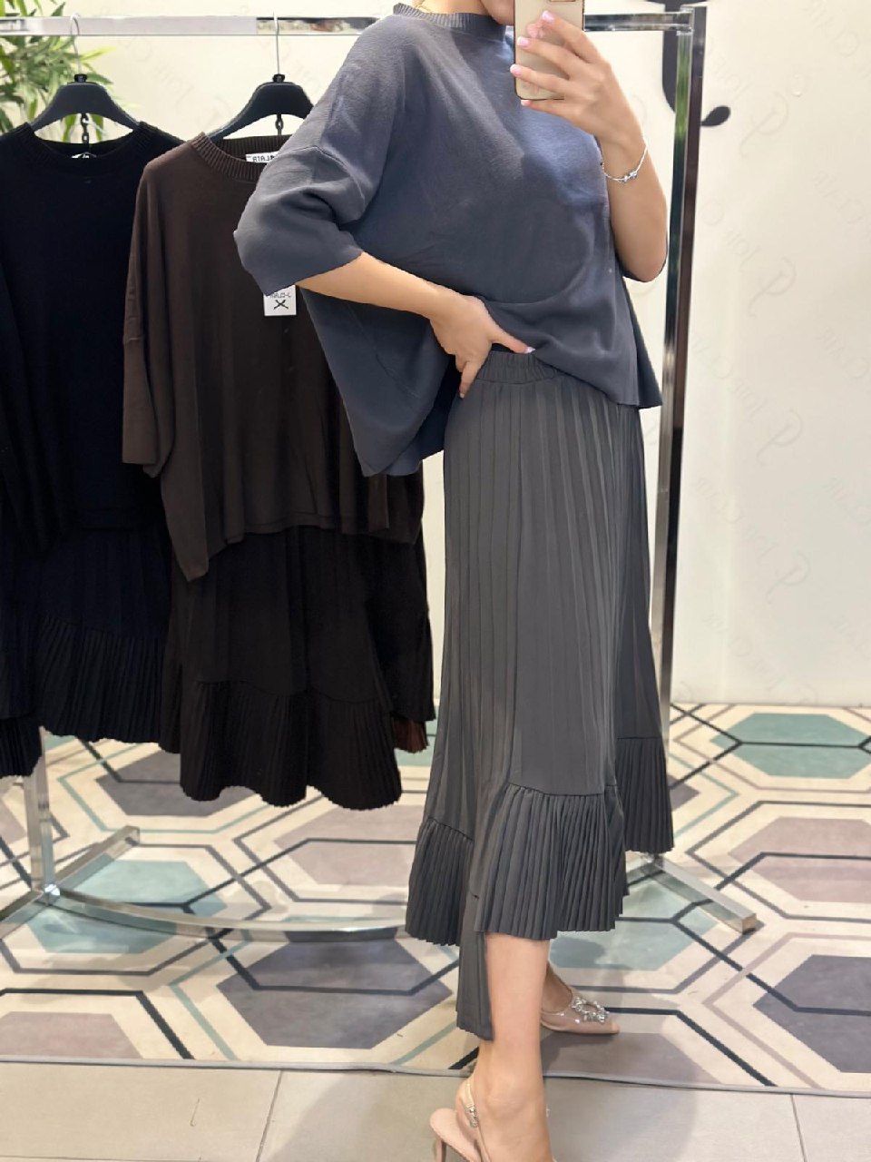 Joie Clair (J-Clair)