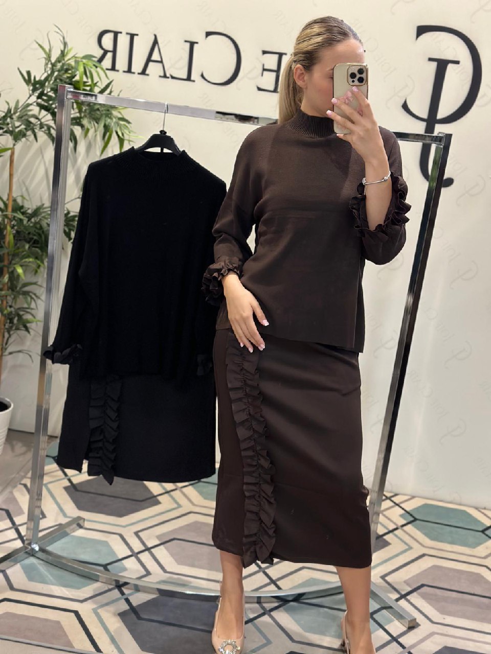 Joie Clair (J-Clair)