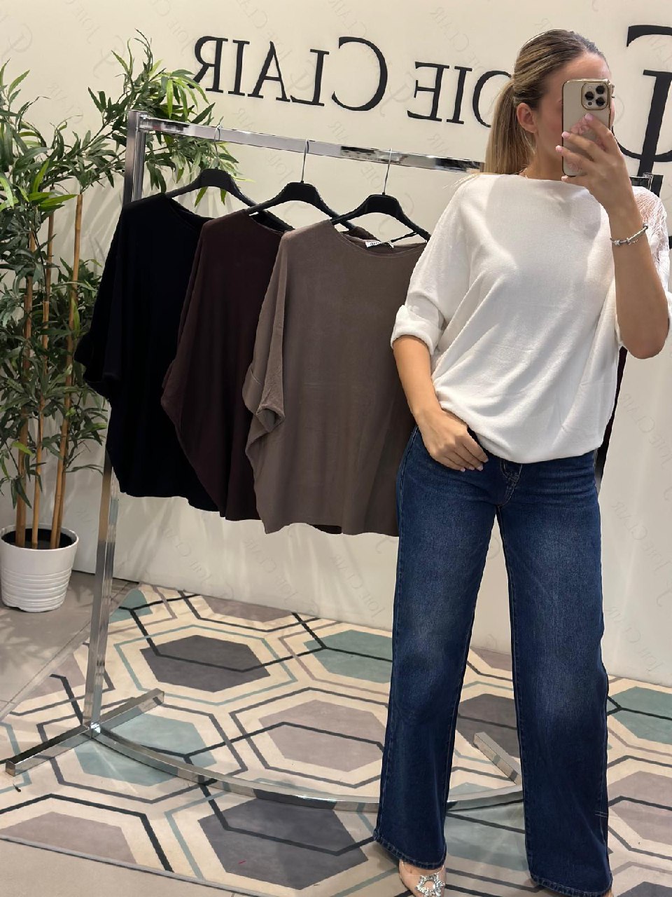 Joie Clair (J-Clair)