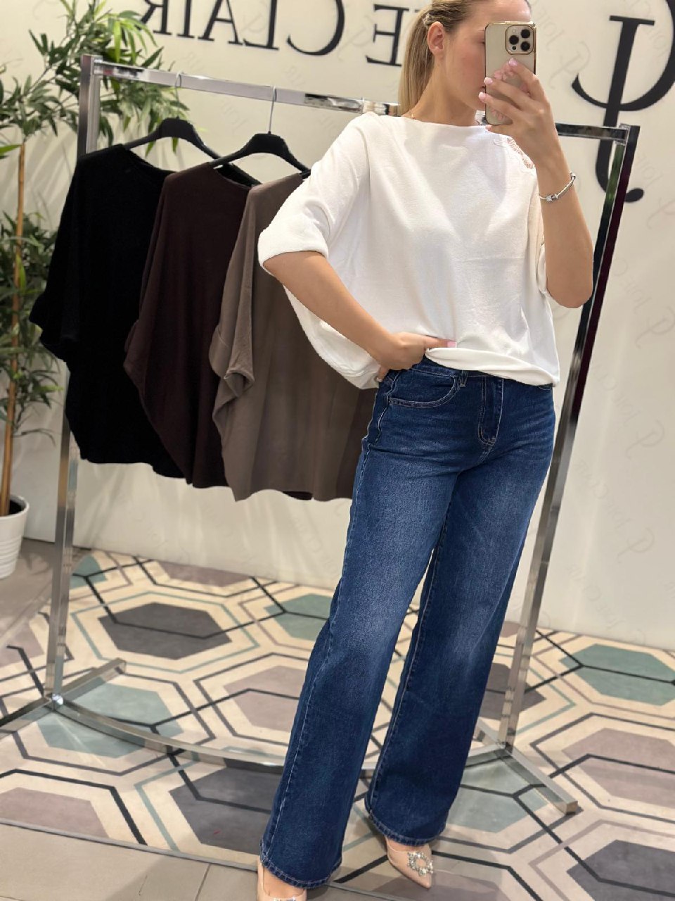 Joie Clair (J-Clair)