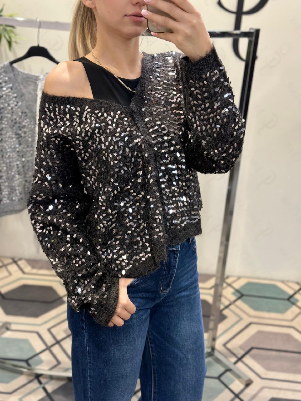 Joie Clair (J-Clair)