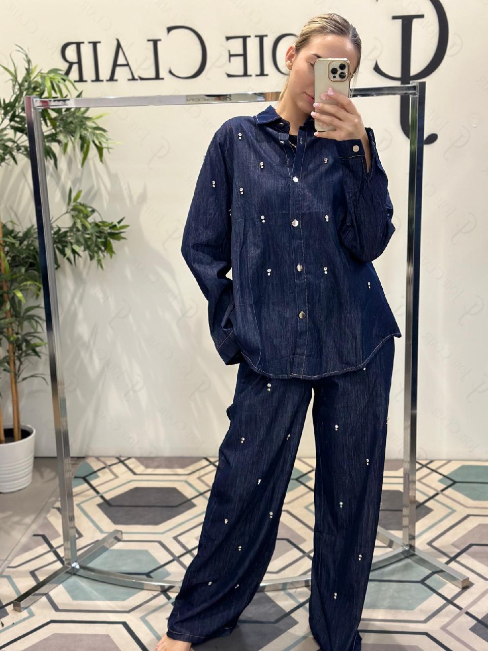 Joie Clair (J-Clair)