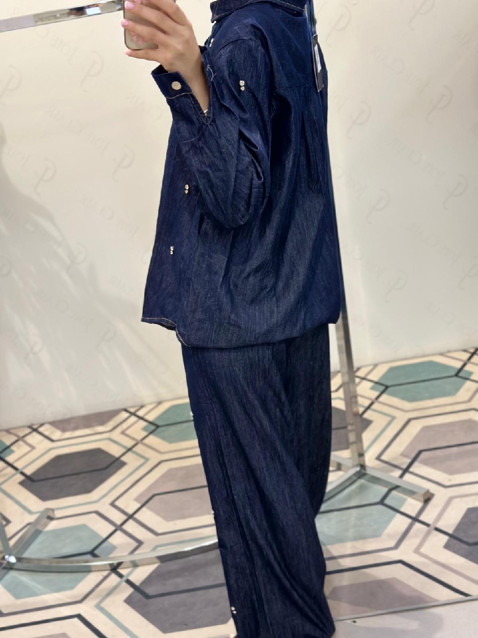 Joie Clair (J-Clair)