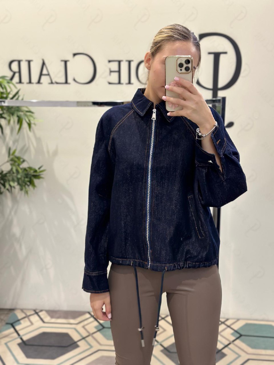 Joie Clair (J-Clair)