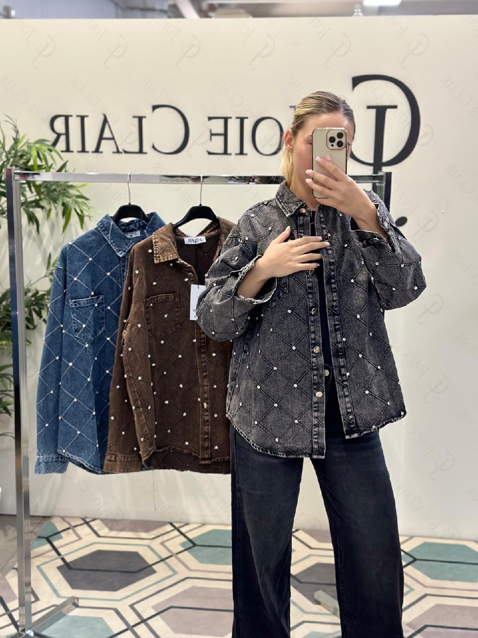 Фото Joie Clair (J-Clair)