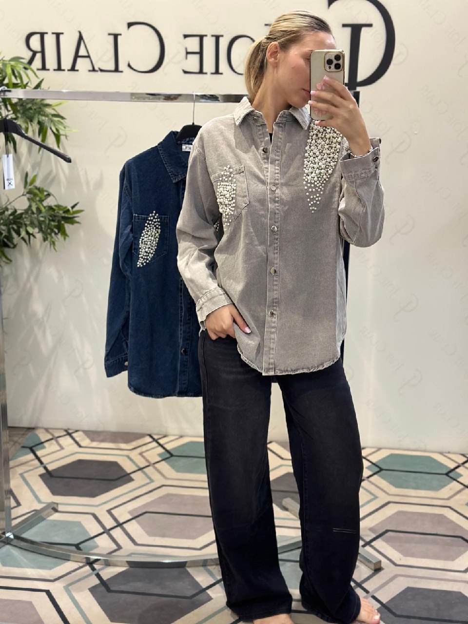 Фото Joie Clair (J-Clair)