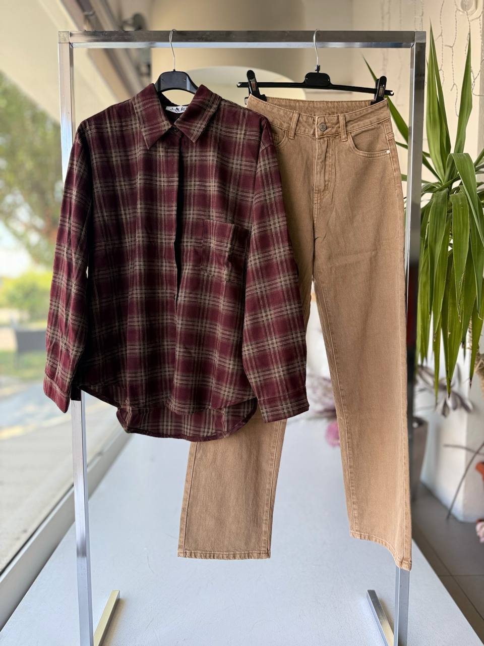 Joie Clair (J-Clair)