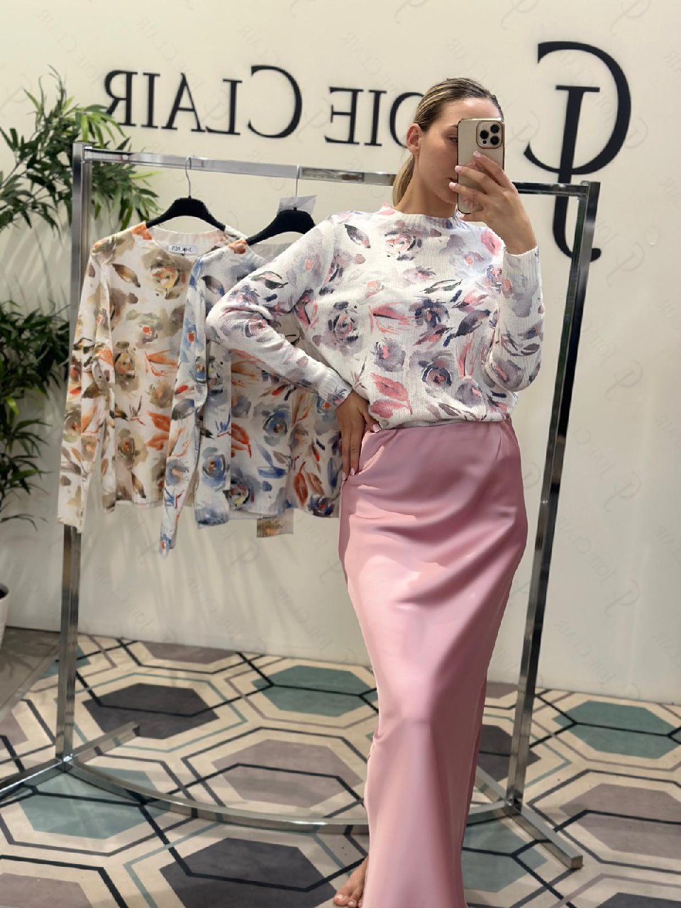 Joie Clair (J-Clair)