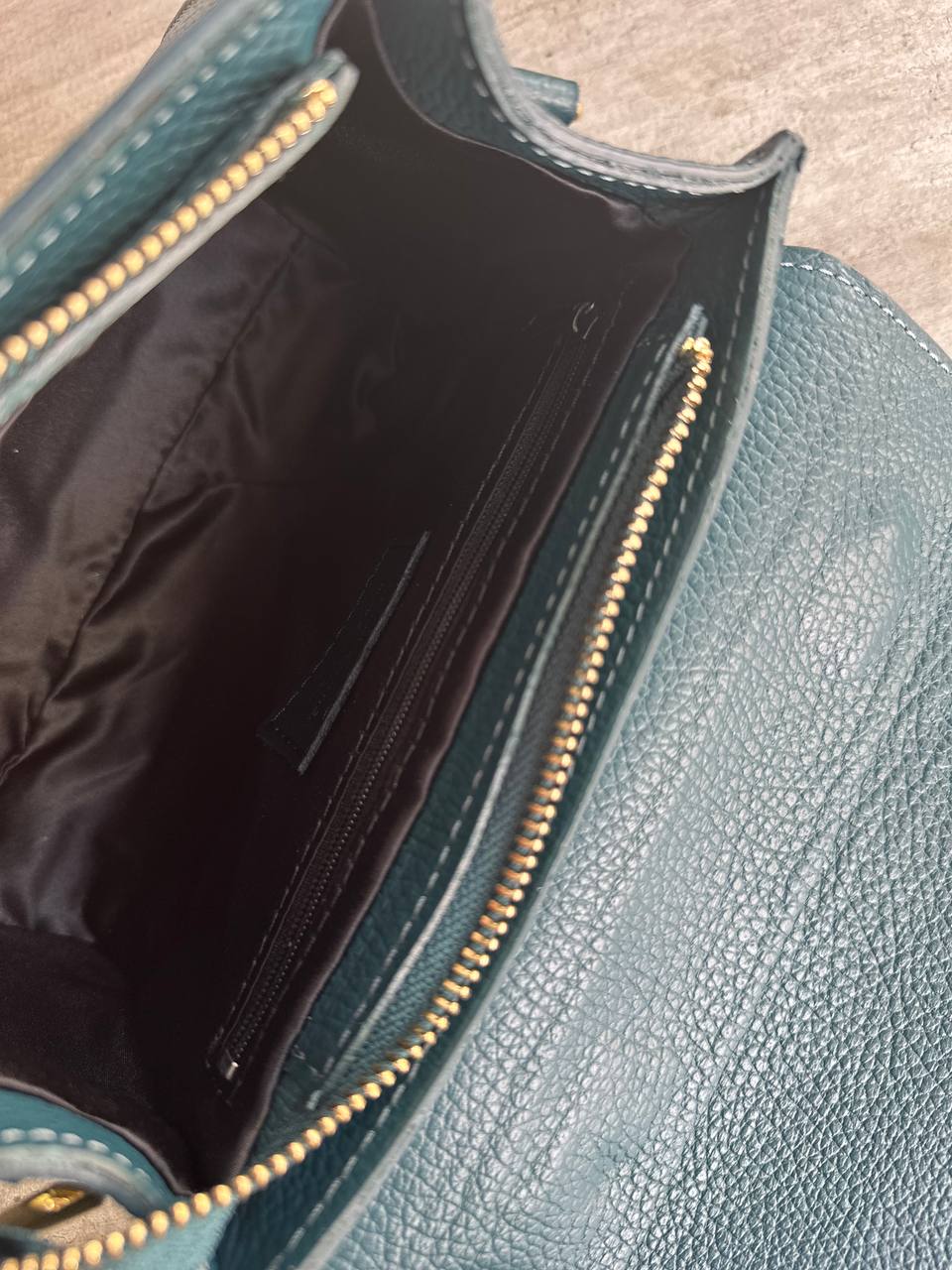Фото Leather Country