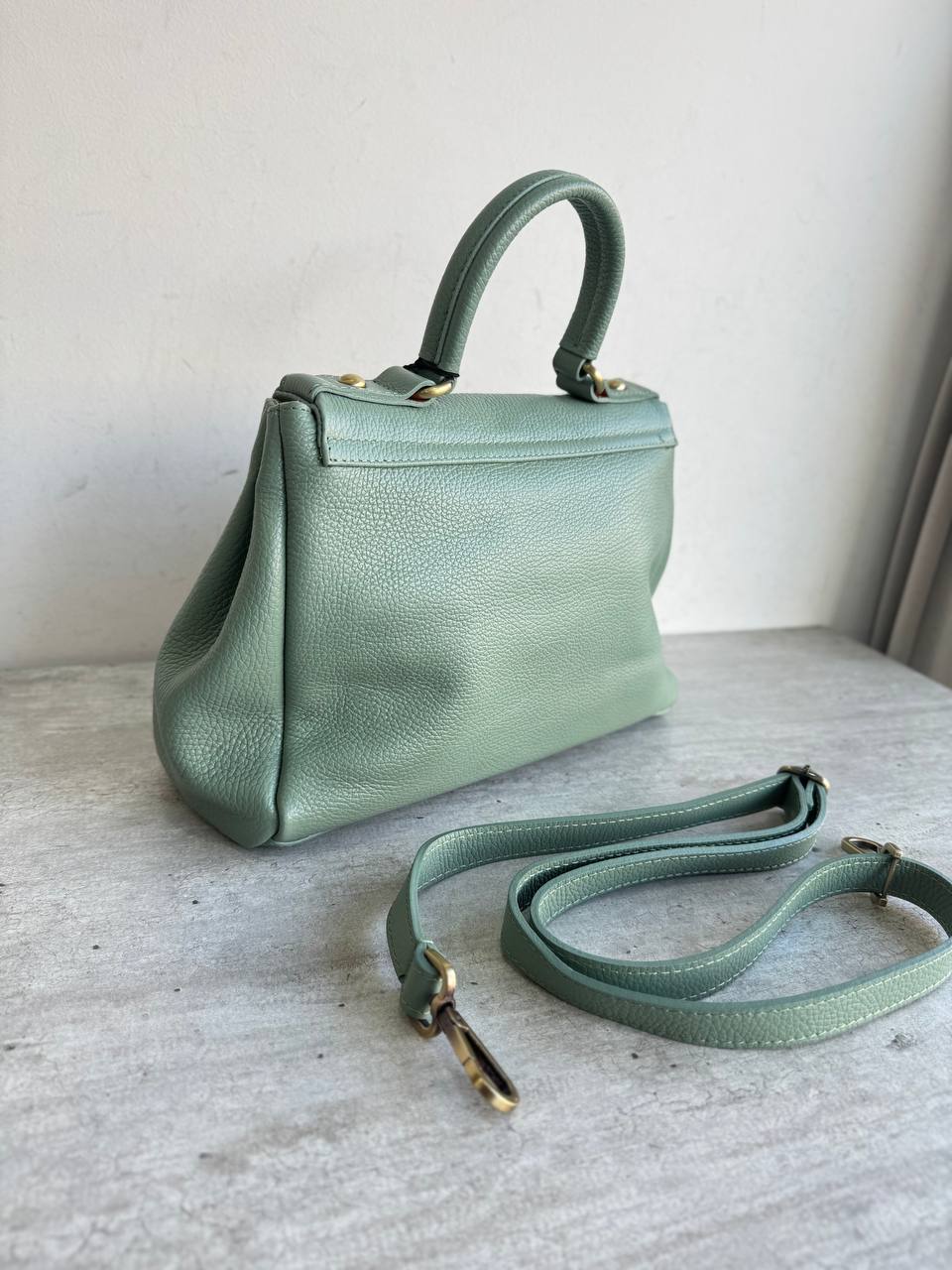 Фото Leather Country