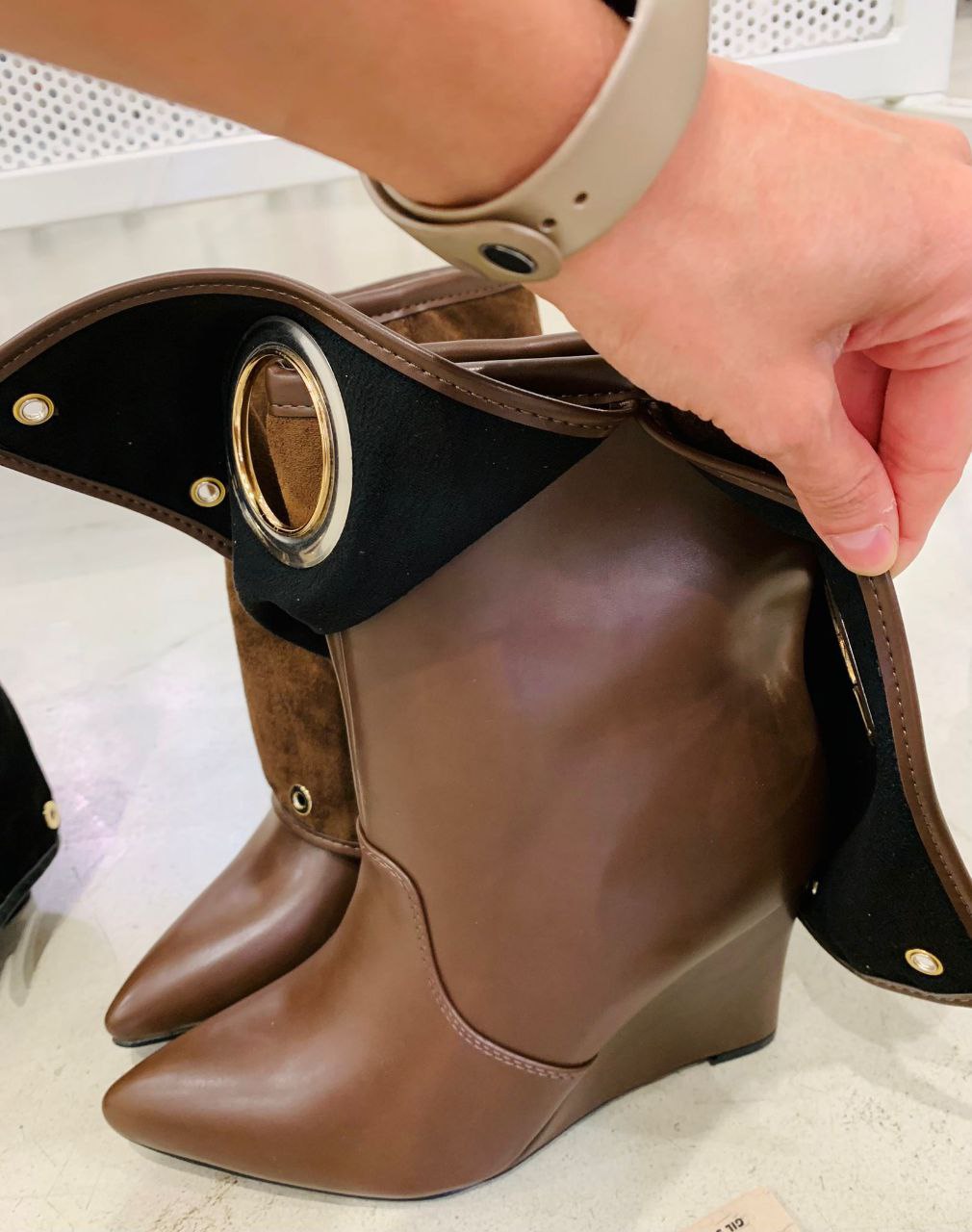 Итальянская одежда, бренд Gil Santucci, арт. 73870049