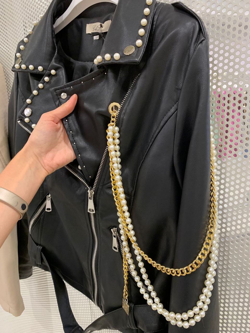 Итальянская одежда, бренд Gil Santucci, арт. 73870054