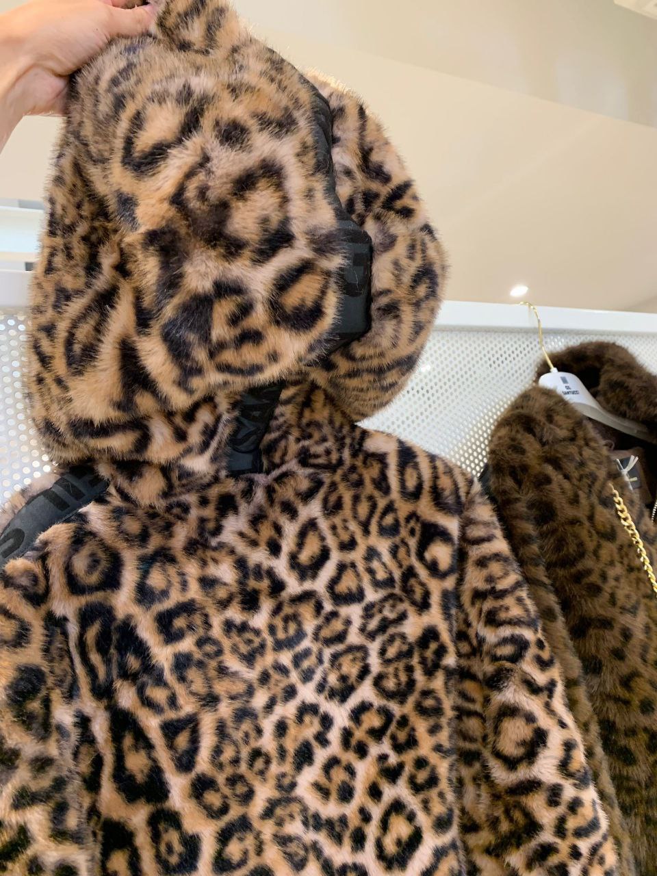 Итальянская одежда, бренд Gil Santucci, арт. 73870078