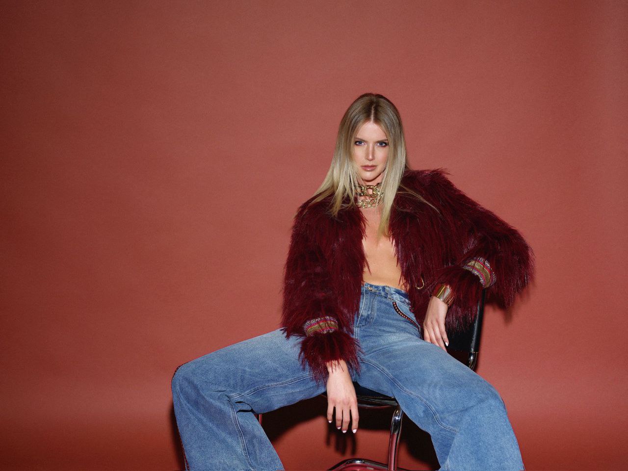 Итальянская одежда, бренд Gil Santucci, арт. 73870094