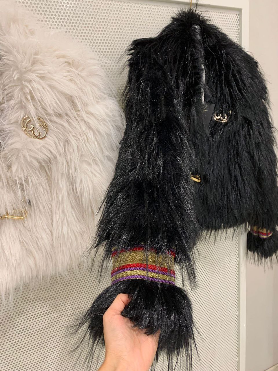 Итальянская одежда, бренд Gil Santucci, арт. 73870098